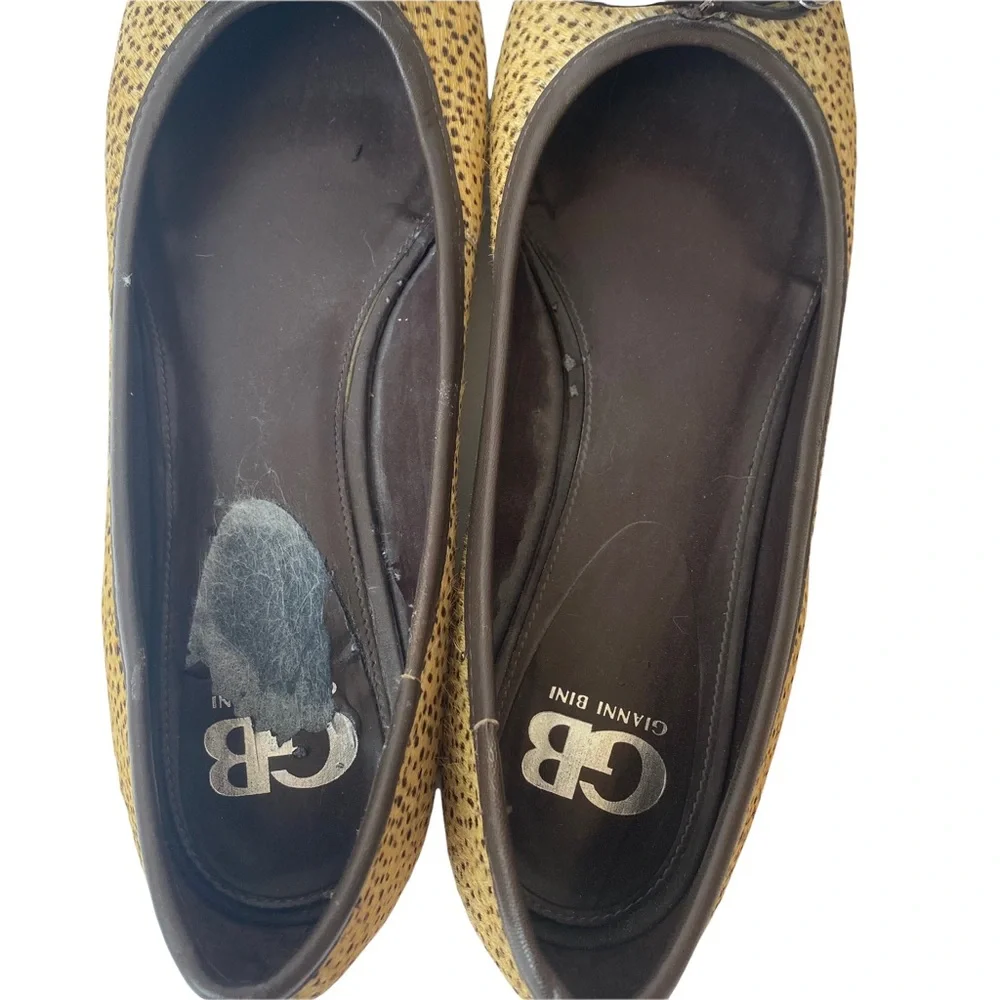 Gianni Bini Animal Print Calf Hair Flats Shoes Bow Size 7.5